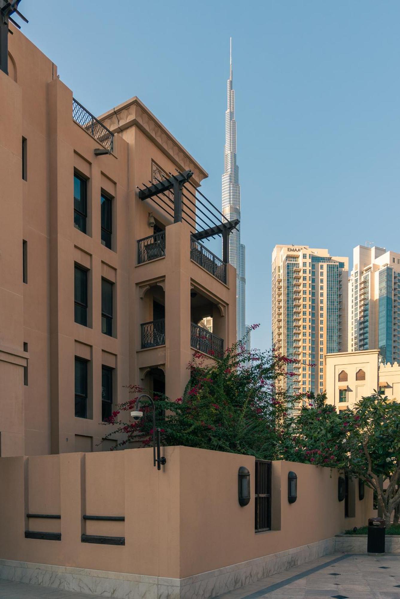 Burj Khalifa View - Zanzabeel Downtown Dubai - Free Parking Dubai